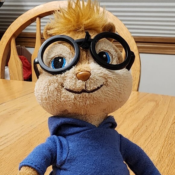 TY Simon Chipmunk Stuffed Animal Toy - Picture 4 of 13